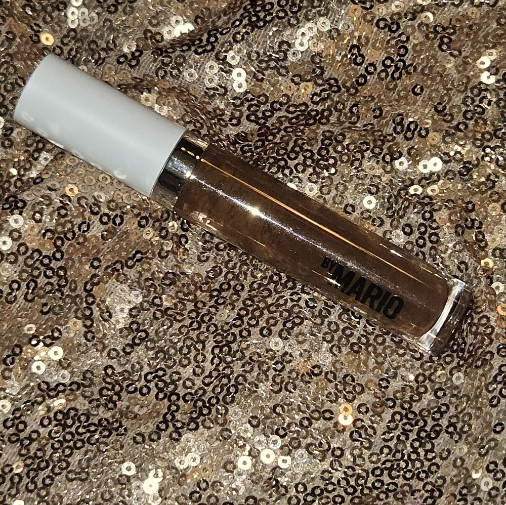 Mario Surreal Skin Awakening Concealer
